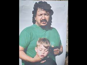 Ron Jeremy getting shot in the face!